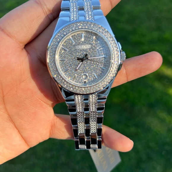 BULOVA  diamond Crystal Pave Men's Watch silver - Picture 4 of 15